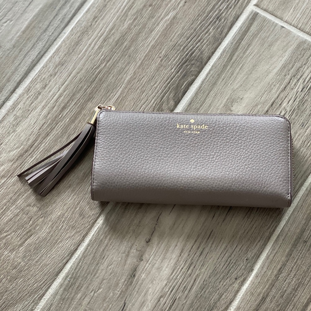 EUC Kate Spade Wallet